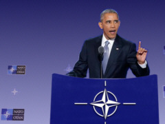 Obama und die NATO - Collage: Samy - Creative-Commons-Lizenz - Namensnennung - Nicht-kommerziell 3.0