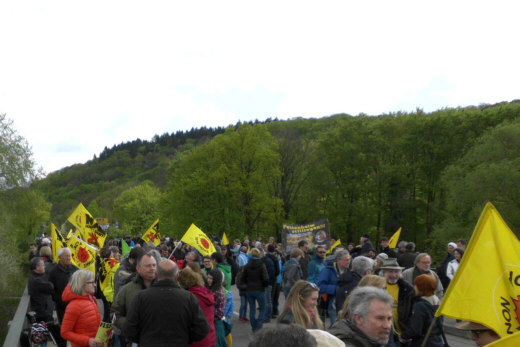 Brcken-Aktion Marckolsheim-Sasbach, 24.04.2016 - Foto: Klaus Schramm - Creative-Commons-Lizenz Nicht-Kommerziell 3.0