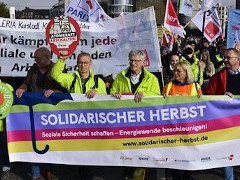 Demo in Berlin, 22.10.22 - Foto: Klaus Schramm - Creative-Commons-Lizenz Namensnennung Nicht-Kommerziell 3.0