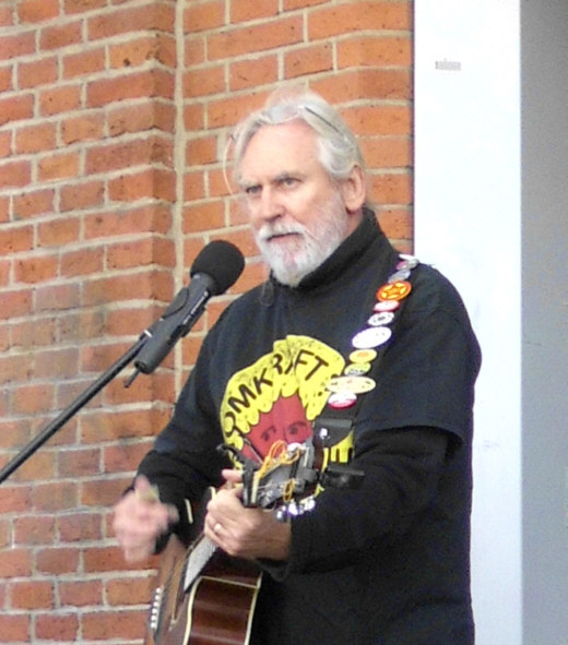 Gerd Schinkel, Demo in Lingen, 29.10.2016 - Foto: Klaus Schramm - Creative-Commons-Lizenz Nicht-Kommerziell 3.0