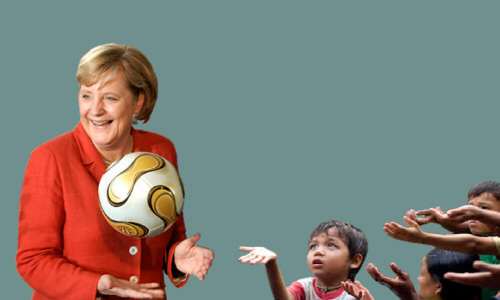 Merkel mit Fuball