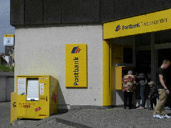 Postbank-Filiale - Foto: Ute Daniels
